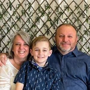 Meet your Posher, Crystal